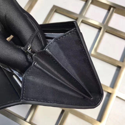 グッチ財布 レプリカ内部構造